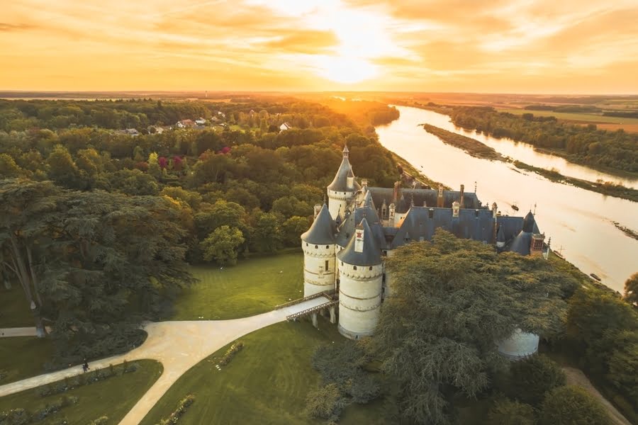 uitzicht op een kasteel aan de Loire